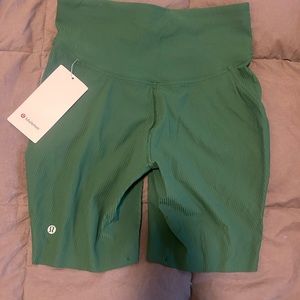 Lululemon Base Pace Short size 8